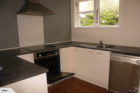 Photo of property in 10 Caen Road, Panmure, Auckland, 1072