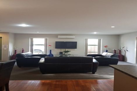 Photo of property in 100 Rattray Street, Riccarton, Christchurch, 8041