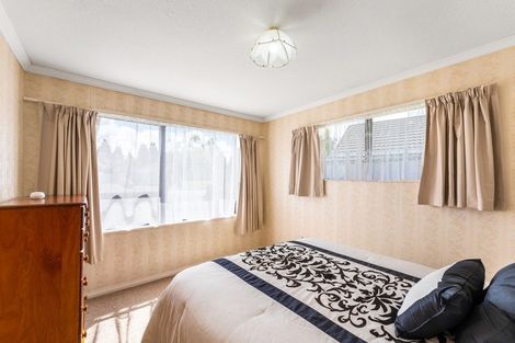 Photo of property in 1/24 Comeskey Grove, Elderslea, Upper Hutt, 5018