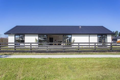 Photo of property in 1 Jasmine Street, Woodend, 7610