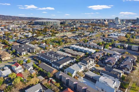 Photo of property in 2/295 Armagh Street, Christchurch Central, Christchurch, 8011