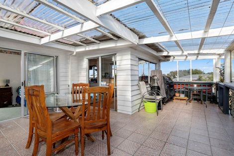 Photo of property in 115 Manuka Road, Bayview, Auckland, 0629