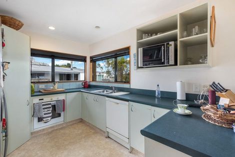 Photo of property in 33-35 Erris Street, Johnsonville, Wellington, 6037