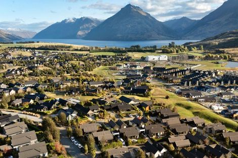 Photo of property in 1 Parera Lane, Jacks Point, Queenstown, 9371