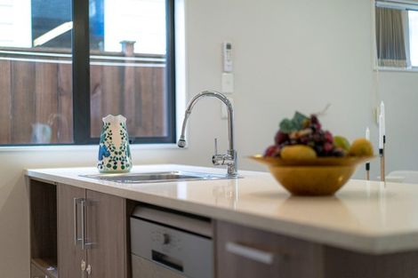 Photo of property in 41 Koroheke Road, Takanini, 2110