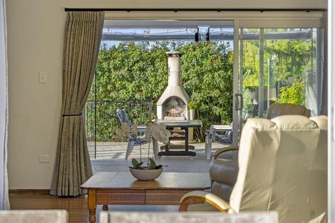 Photo of property in 40 Awaruku Road, Torbay, Auckland, 0630