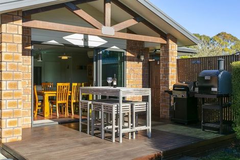 Photo of property in 500 Kinloch Road, Kinloch, Taupo, 3377