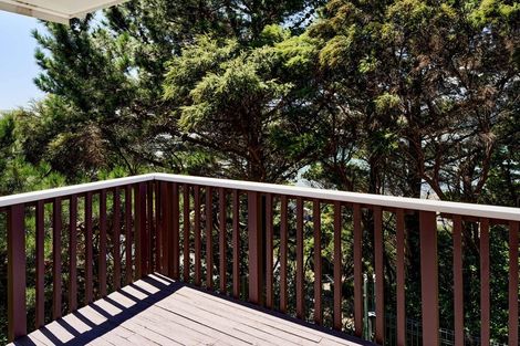 Photo of property in 99 Kahu Road, Paremata, Porirua, 5024