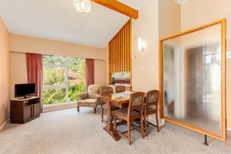 Photo of property in 20 Puriri Street, Eastbourne, Lower Hutt, 5013