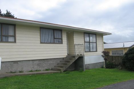 Photo of property in 2/50 Clifford Road, Johnsonville, Wellington, 6037