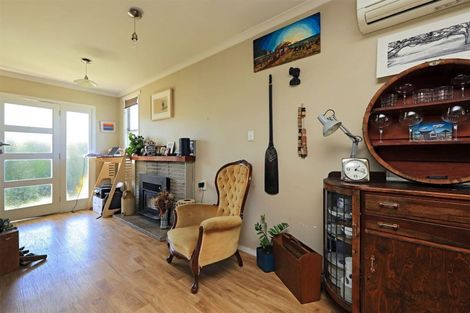 Photo of property in 98 Lipscombe Crescent, Havelock North, 4130