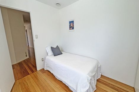 Photo of property in 26 Harper Street, Chatswood, Auckland, 0626