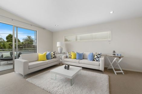 Photo of property in 89a Kowhai Road, Mairangi Bay, Auckland, 0630