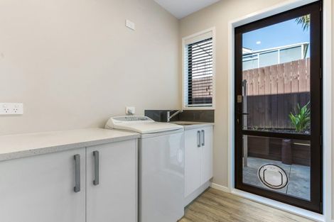 Photo of property in 84c Nelson Street, Howick, Auckland, 2014