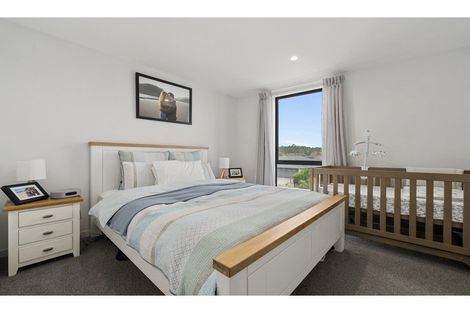 Photo of property in 2/46 Jane Maree Road, Kumeu, 0810