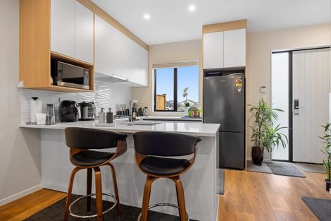 Photo of property in 8 Freshland Drive, Flat Bush, Auckland, 2019