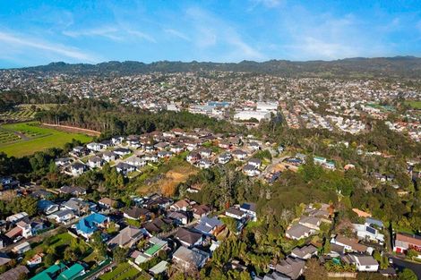 Photo of property in 11 Western View Court, Sunnyvale, Auckland, 0612