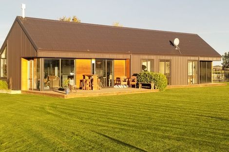 Photo of property in 48 Sherwood Road, Makikihi, Waimate, 7978