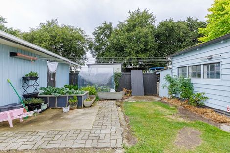 Photo of property in 302 Timaru Road, Waimate, 7978