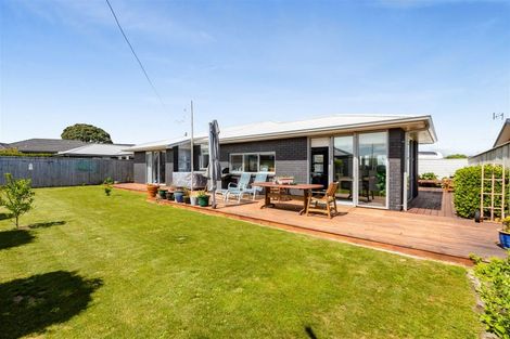 Photo of property in 22 Wills Road, Bell Block, New Plymouth, 4312