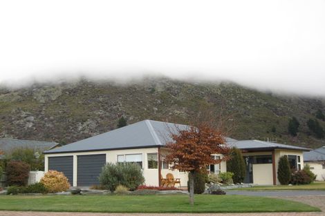 Photo of property in 30 Copper Beech Avenue, Frankton, Queenstown, 9300