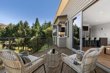 Photo of property in 289 Riverbank Road, Wanaka, 9382