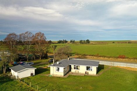 Photo of property in 918 Hunter Makikihi Road, Hunter, Timaru, 7971