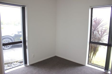 Photo of property in 1/25 Golfland Drive, Golflands, Auckland, 2013