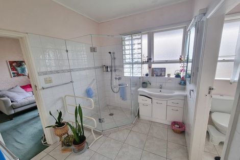 Photo of property in 15 Combes Road, Remuera, Auckland, 1050