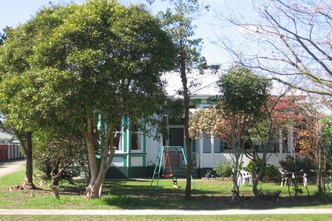 Photo of property in 24b Park Street, Foxton, 4814