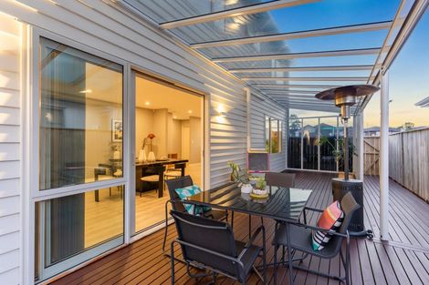 Photo of property in 47 Johns Creek Crescent, Silverdale, 0932