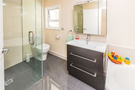 Photo of property in 11 Hillside Terrace, Saint Johns Hill, Whanganui, 4500