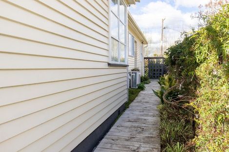 Photo of property in 22 Kaihere Road, Ngatea, 3503