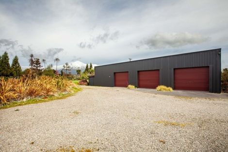 Photo of property in 421 Surrey Road, Tariki, Stratford, 4388