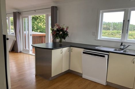 Photo of property in 18 Kent Terrace, Riverhead, 0820