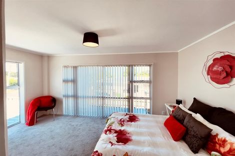 Photo of property in 1/19 Olive Crescent, Papatoetoe, Auckland, 2025