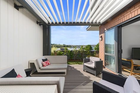 Photo of property in 78 Te Oneroa Way, Long Bay, Auckland, 0630