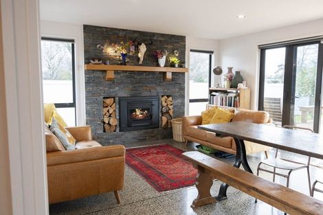 Photo of property in 533 Manutahi Road, Lepperton, New Plymouth, 4373