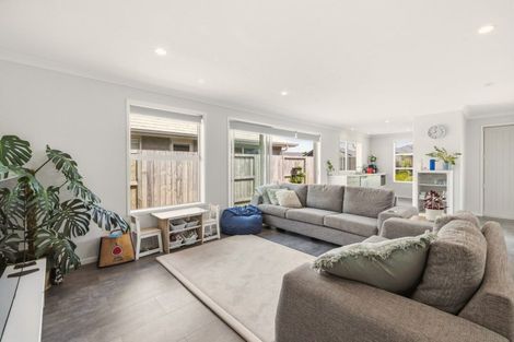 Photo of property in 3 Furlong Road, Papamoa, 3118