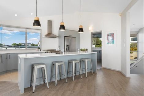 Photo of property in 1022a Papamoa Beach Road, Papamoa Beach, Papamoa, 3118