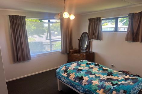 Photo of property in 85 Lipscombe Crescent, Havelock North, 4130