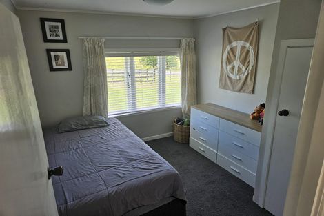 Photo of property in 1542 State Highway 12, Paparoa, Maungaturoto, 0583