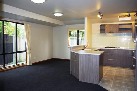 Photo of property in 2c Chilcombe Street, Ilam, Christchurch, 8041