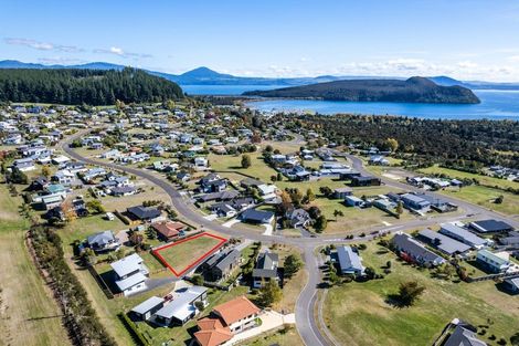 Photo of property in 105 Kahotea Drive, Motuoapa, 3382