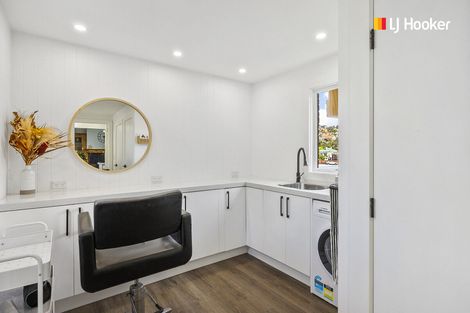 Photo of property in 214 Musselburgh Rise, Andersons Bay, Dunedin, 9013