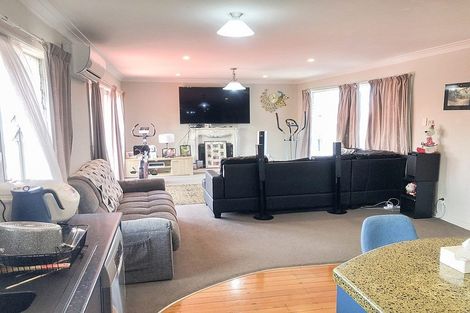 Photo of property in 1/75 Russell Road, Manurewa, Auckland, 2102