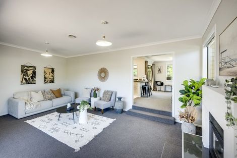 Photo of property in 23 Kent Terrace, Taradale, Napier, 4112