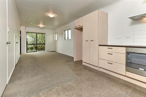 Photo of property in 25/94 Glengarry Road, Glen Eden, Auckland, 0602