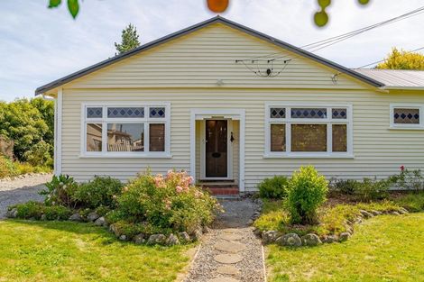 Photo of property in 24 South Featherston Road, South Featherston, Featherston, 5771