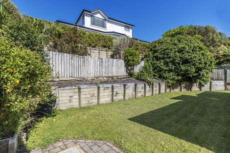 Photo of property in 23 Amesbury Drive, Churton Park, Wellington, 6037